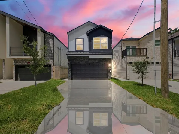 8121 Venus St, Houston, TX 77088
