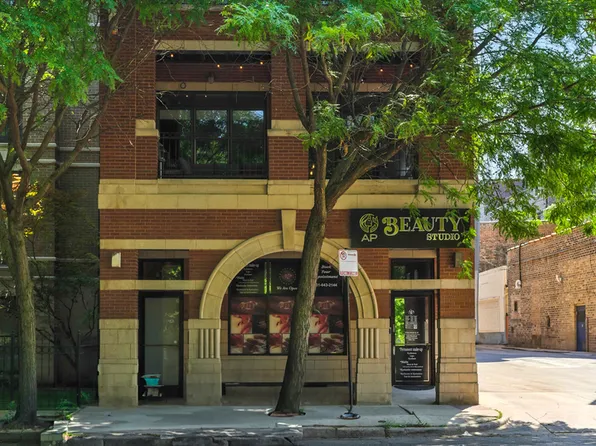 2343 W Montrose Ave APT 101, Chicago, IL 60618