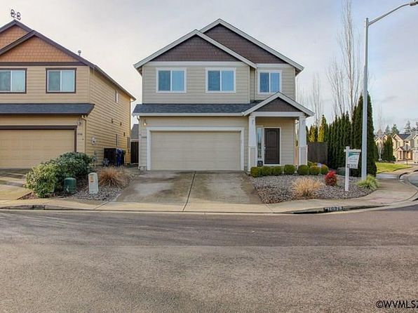 1006 Taurus Loop NE