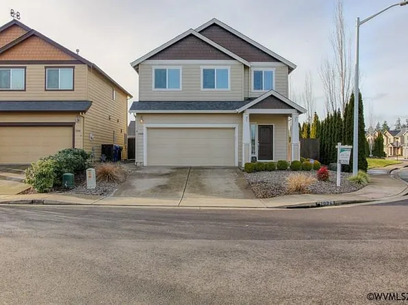 1006 Taurus Loop NE, Keizer, OR 97303