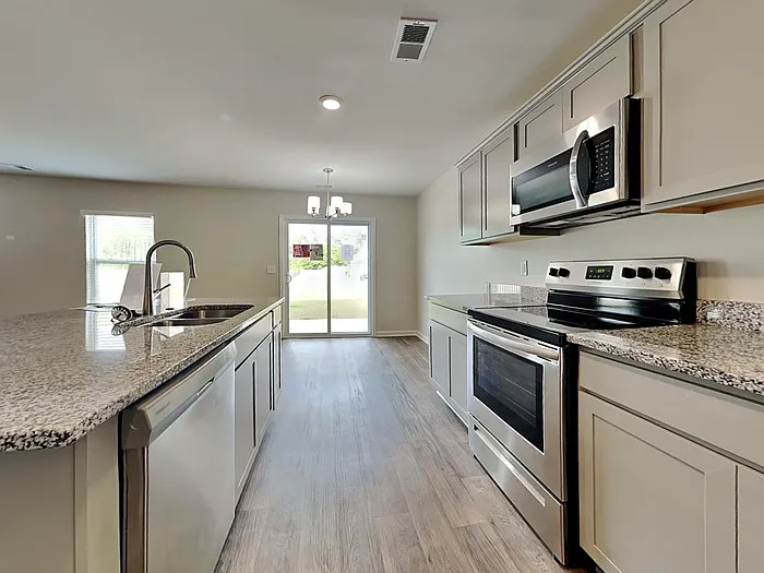 107 Boat Club Ln — Photo 8
