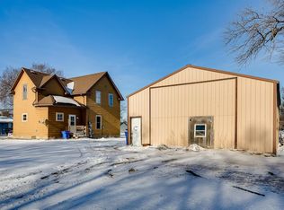 459 5th St, Dawson, MN 56232