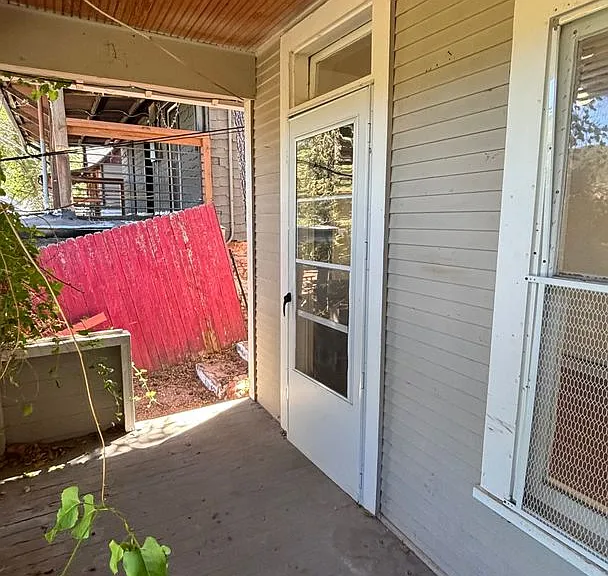 103 Ruxton Ave #C — Photo 30
