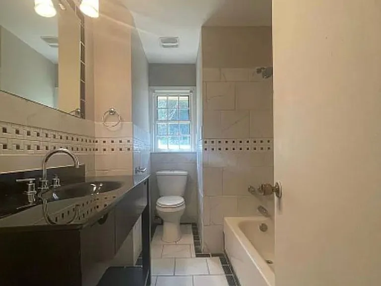 239 Marian Dr — Photo 9