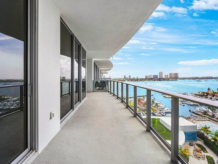 220 Lake Shore Dr #1415 — Photo 30