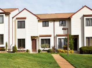22 Orange Dr, Marlboro, NJ 07746
