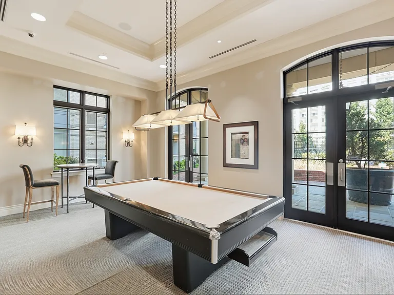 Great Building Amenities