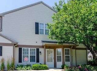 2435 Sheehan Dr UNIT 101, Naperville, IL 60564