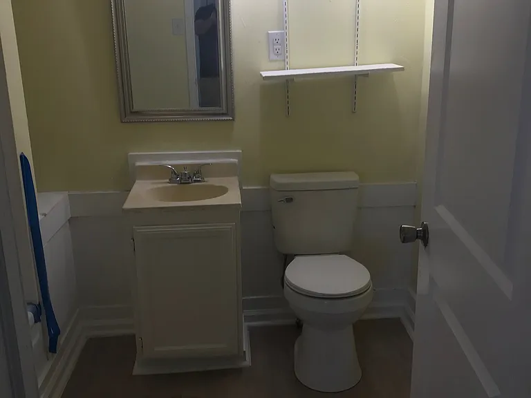 17 Curry St — Photo 3