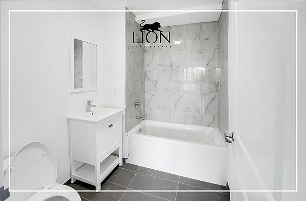 Rented by The Lion Real Estate | media 17