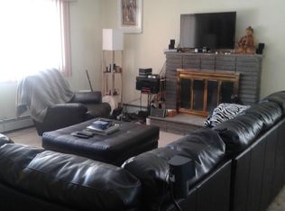 5 Greenmeadow Dr #5, Bloomfield, CT 06002
