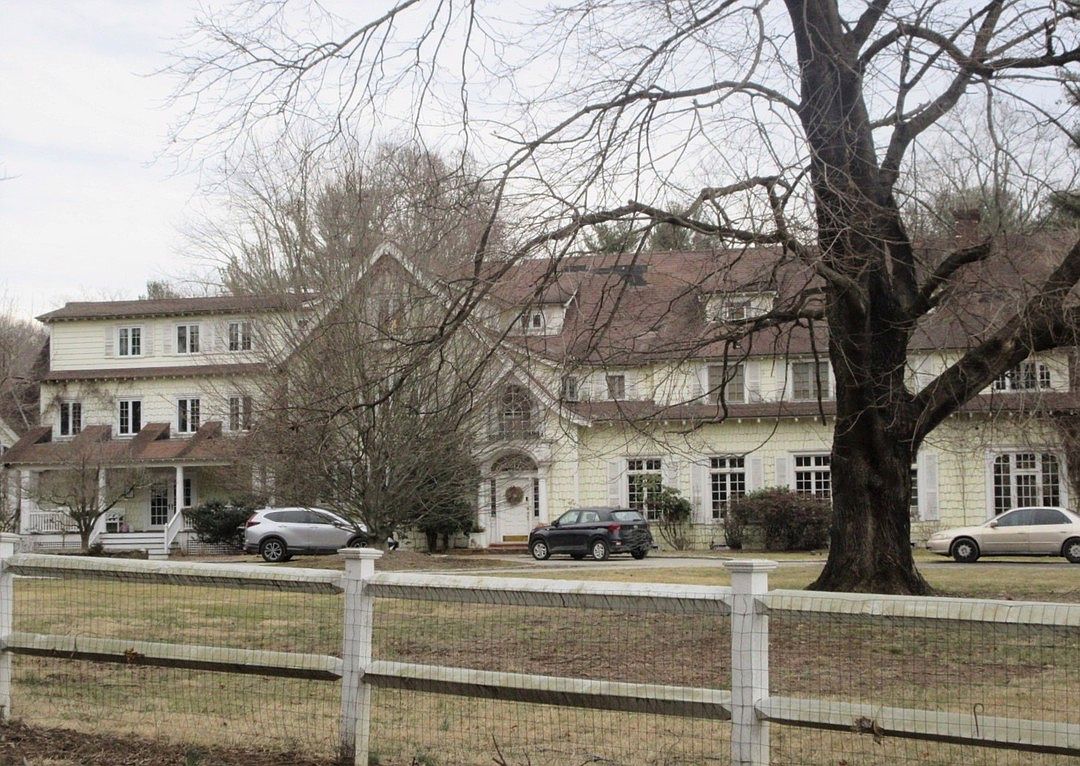 19 Westfield Rd, Bedford, NY 10506 Zillow