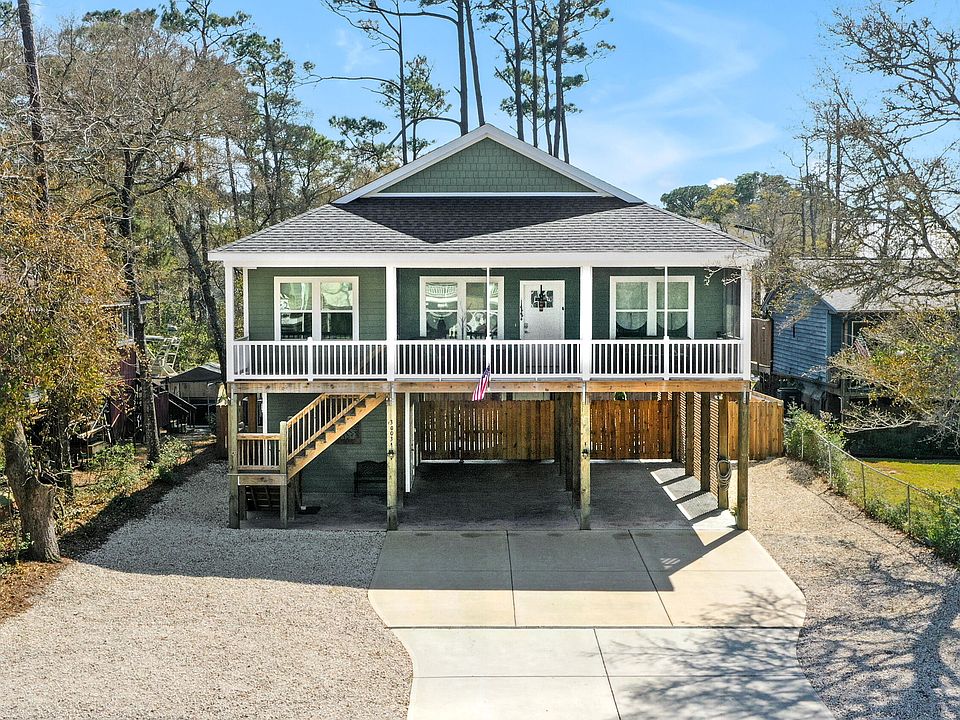 1st image of 3003 W Oak Island Drive