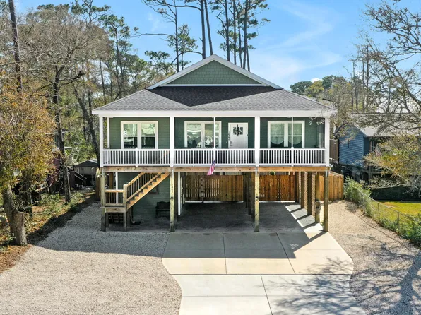 3003 W Oak Island Drive, Oak Island, NC 28465