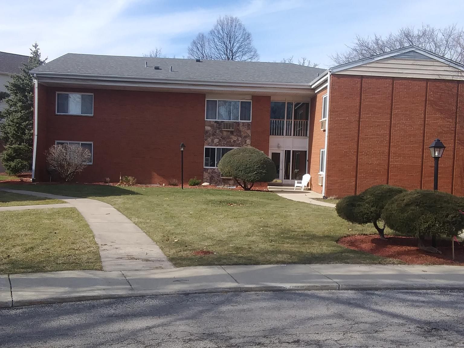 490 Saint Moritz Dr APT 1A, Glen Ellyn, IL 60137 Zillow