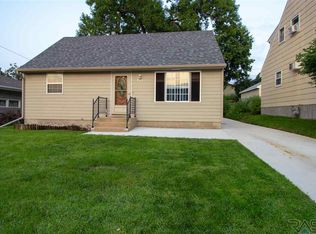 604 S Holly Ave, Sioux Falls, SD 57104