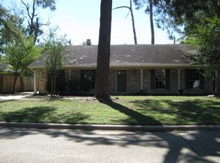 5523 Sheraton Oaks Dr, Houston, TX 77091