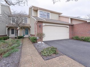 33 Montpelier Cir, Rochester, NY 14618