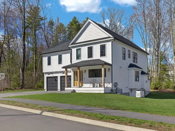 29 Dylan Drive, Scarborough, ME 04074