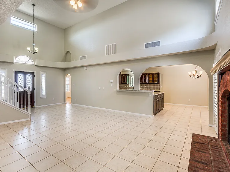6104 La Posta Dr — Photo 7