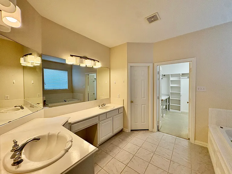 2720 Millwood Dr — Photo 11