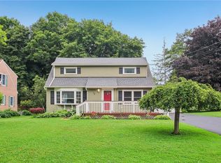 79 Hubbard Dr, North Chili, NY 14514