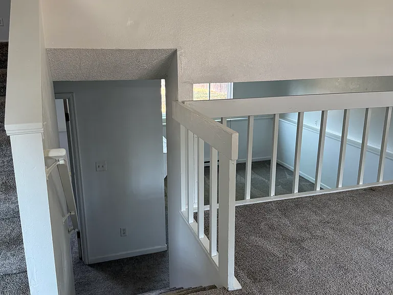 1432 Edgewood Ct — Photo 13