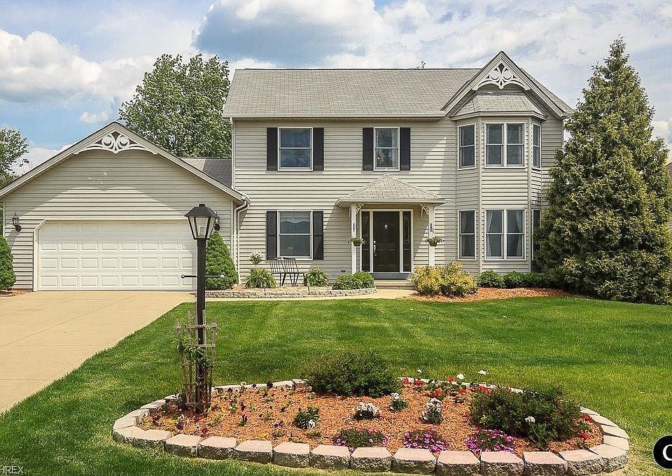 1st image of 14000 Maple Cir