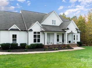 1851 White Fawn Ln, Rock Hill, SC 29730