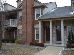 3517 Oakmonte Blvd, Oakland, MI 48306