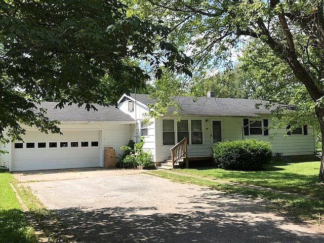 1st image of 120 Ashland Dr