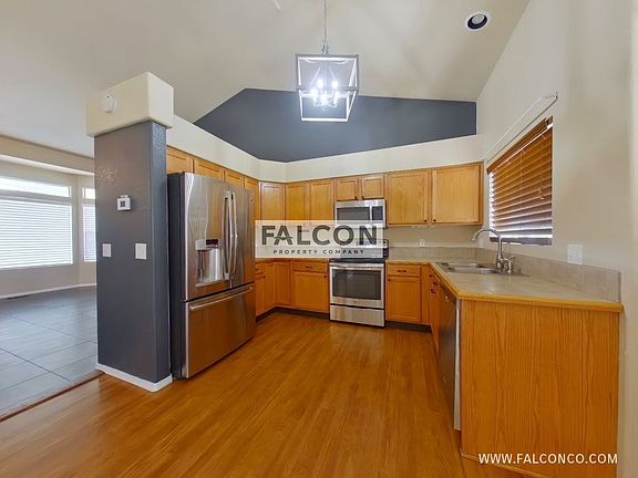 3rd image of 16227 Windy Creek Dr
