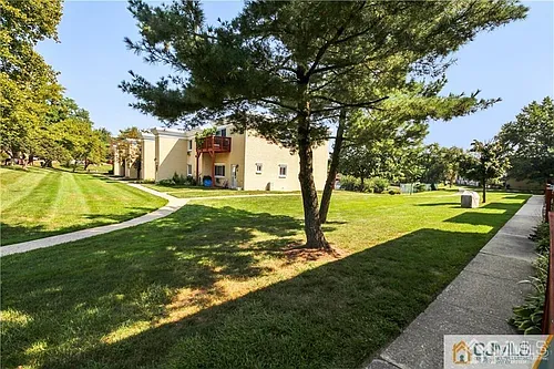 13 Lake Ave #5A Photo 1 13 Lake Ave #5A Photo 1