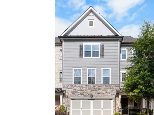 724 Henry Dr, Marietta, GA 30064