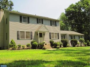 51 Grays Ln, Elverson, PA 19520