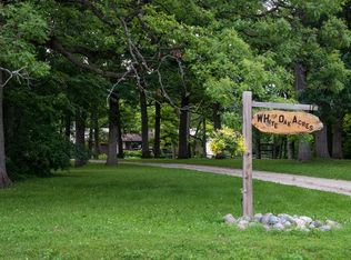 12N393 Waughon Rd, Hampshire, IL 60140