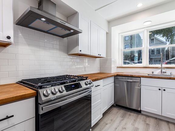 2nd image of 1039 Sanchez St #1039A
