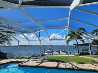 10 Granada Ave, Merritt Island, FL 32952
