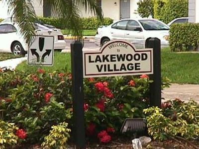 1045 Twin Lakes Dr, Coral Springs, FL, 33071