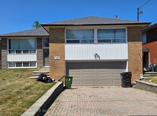 166 Kennard Ave, Toronto, ON M3H4M7