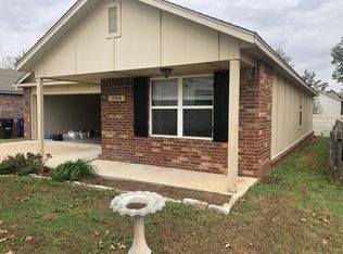 2704 S Narcissus Pl, Broken Arrow, OK 74012