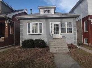 6913 30th Pl, Berwyn, IL 60402