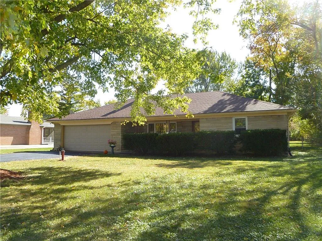 8421 Mills Rd photo 1