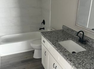 536 1st St, Oviedo, FL 32765