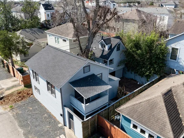 2415 Columbia St, Houston, TX 77008