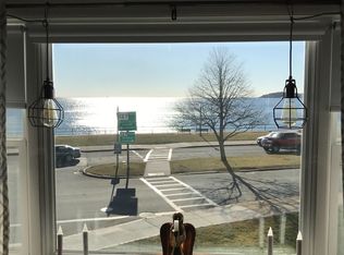 2 Middle St APT 4, Gloucester, MA 01930