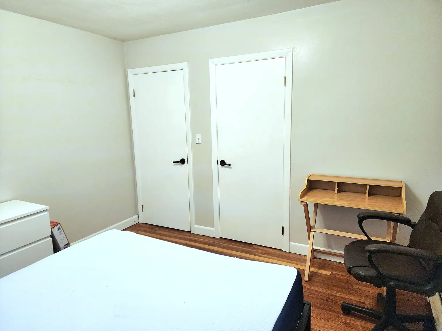 3 bed, 1100 sqft, $800 — Photo 4