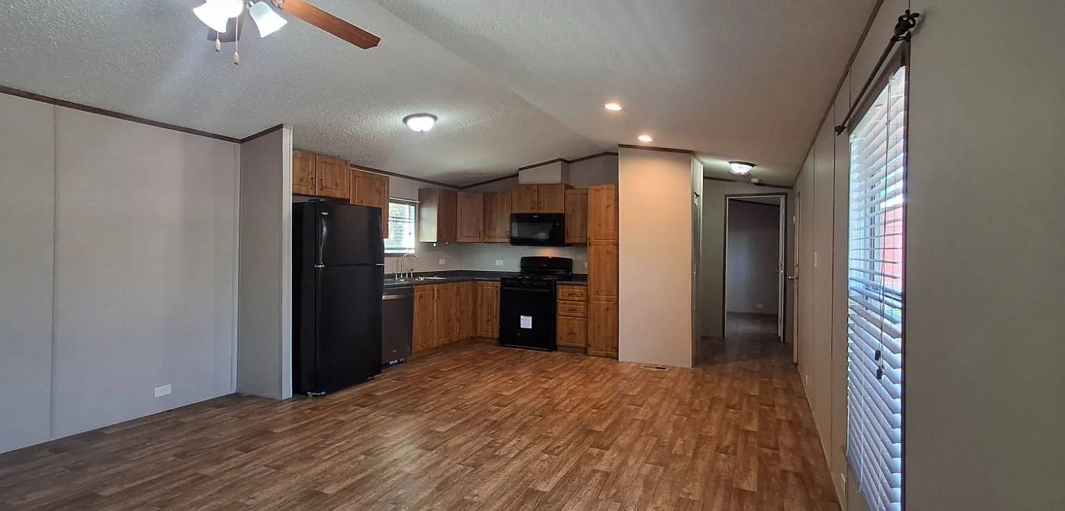 2 bed, 2.0 bath, $1,295 — Photo 1