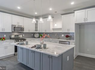 4354 Mitchell St, Philadelphia, PA 19128