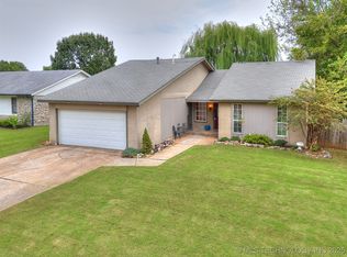 1205 N Ironwood Pl, Broken Arrow, OK 74012